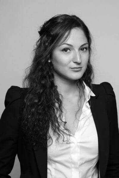 Nina Jankovic محامي تحكيم تجاري